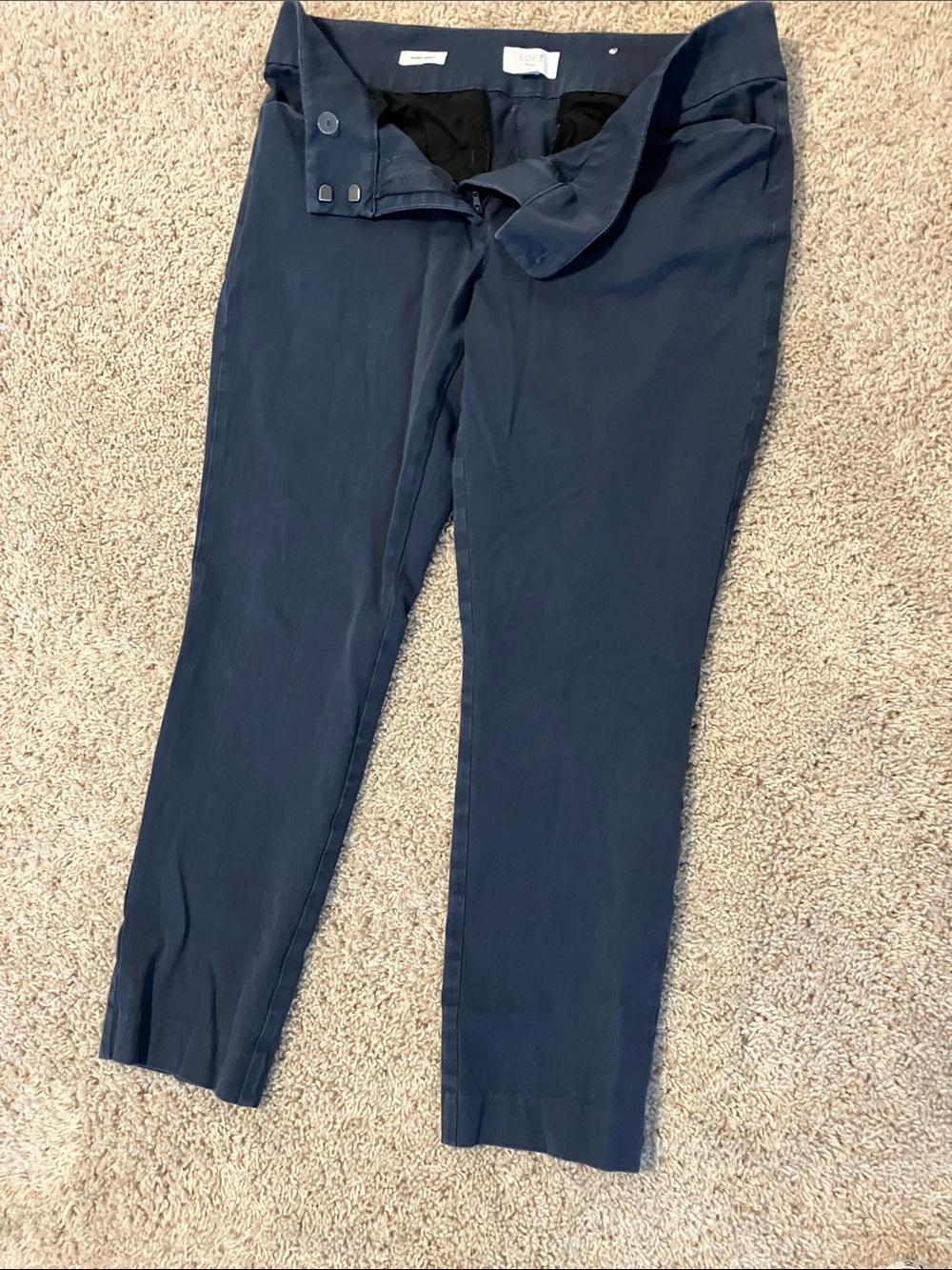 LOFT Women’s Navy Cropped Chinos